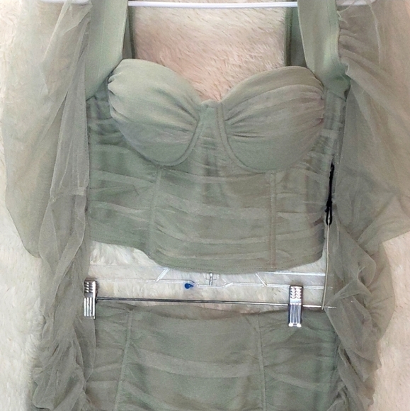 New 2PC Sheer Skirt Set - Picture 3 of 3